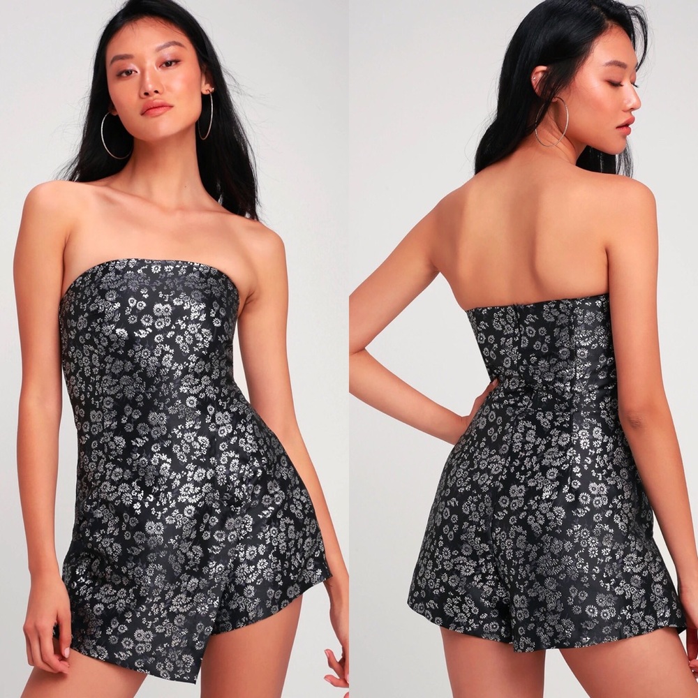 METALLIC FLORAL STRAPLESS ROMPER by MinkPink